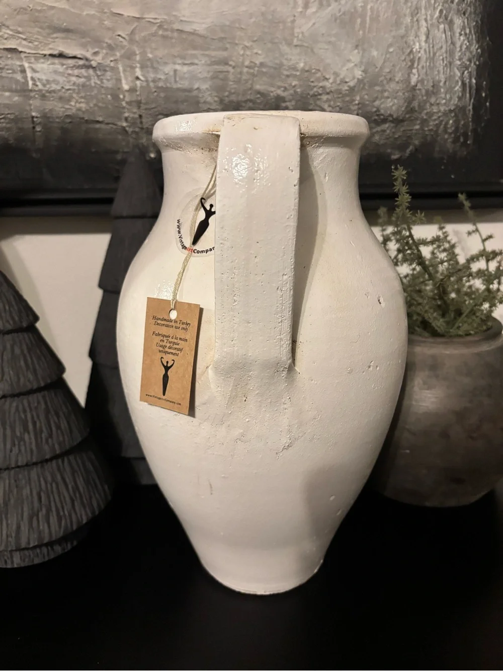 N/A versatile white